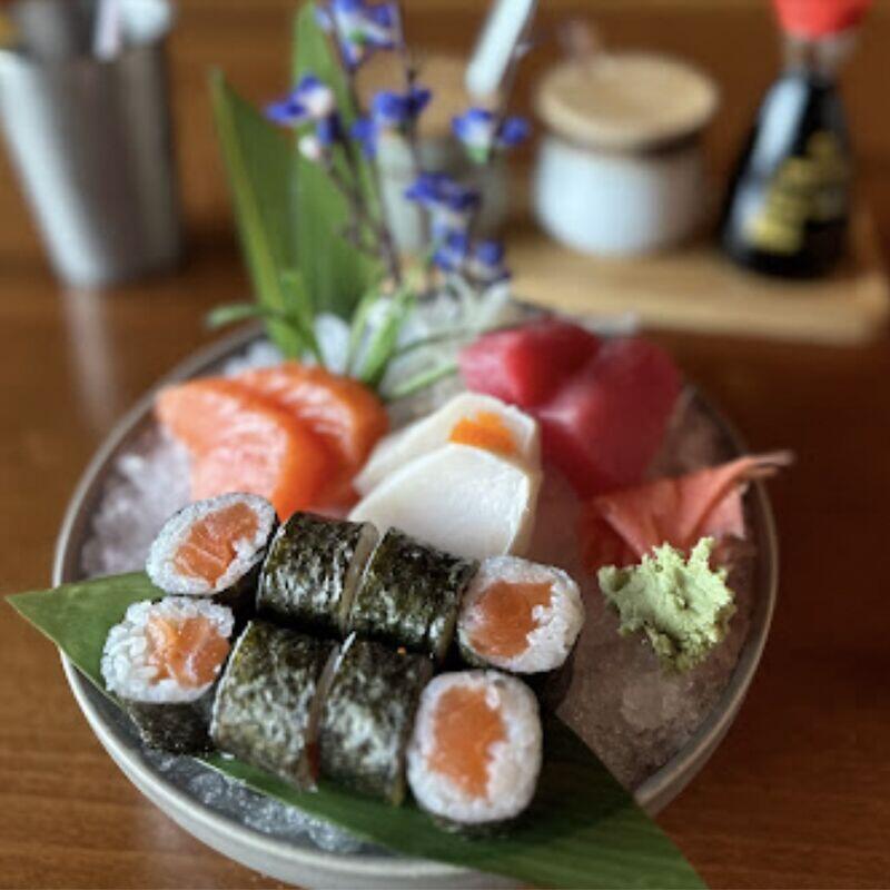 (L)Sashimi Platter